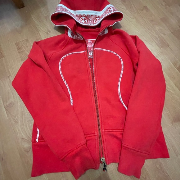 Lululemon  Full Zip Red Scuba size 10 - Picture 9 of 13